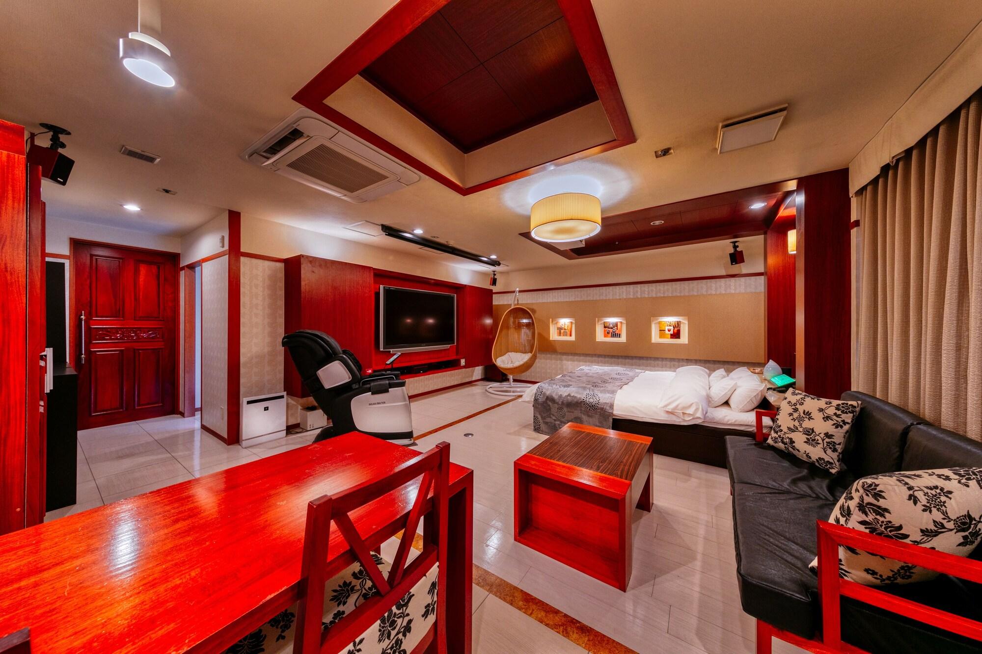 Hotel & Spa Lotus (Adults Only) Киото Екстериор снимка