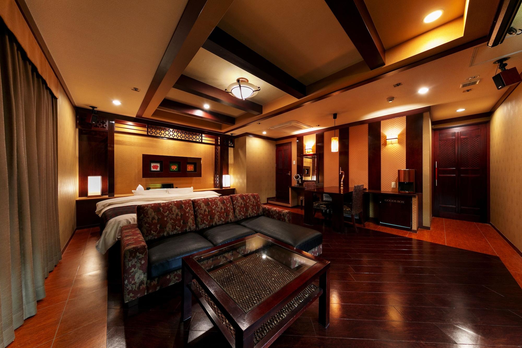 Hotel & Spa Lotus (Adults Only) Киото Екстериор снимка