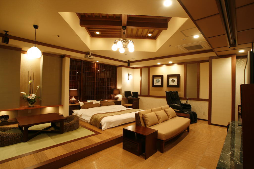 Hotel & Spa Lotus (Adults Only) Киото Стая снимка